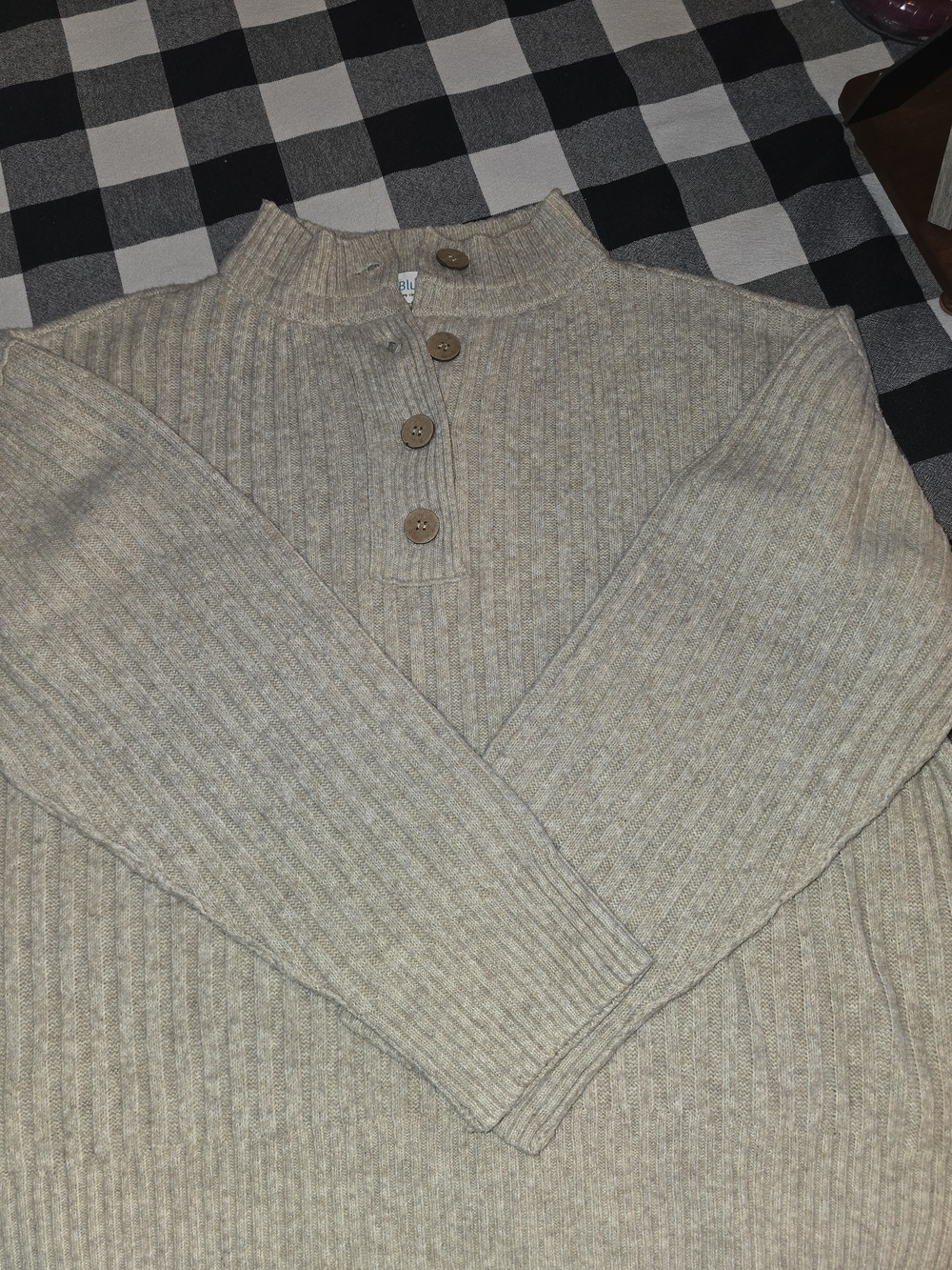 Bluivy Ribbed Button-Neck Crewneck Sweater - Beige